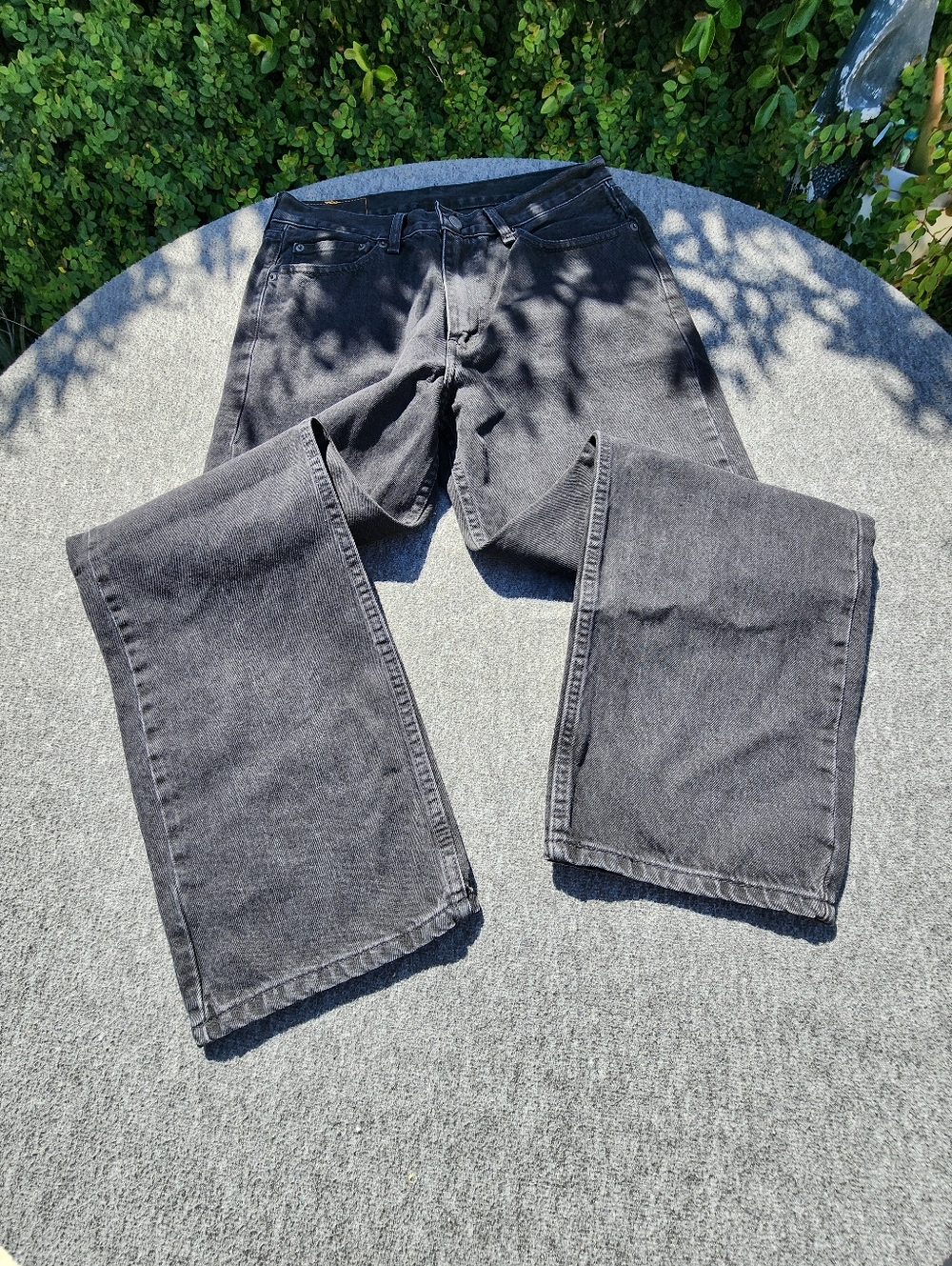 Men's Black Wide-Leg 565 Levis  Jeans - Classic Straight Fit Size 30x30